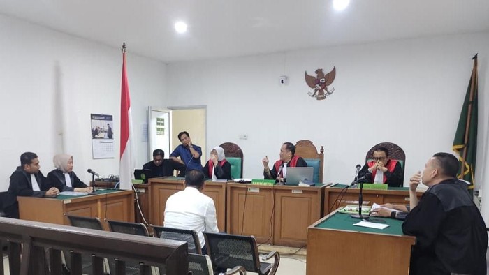Tanpa Eksepsi, Eks Ketua KONI Lahat Hadapi Sidang Pembuktian