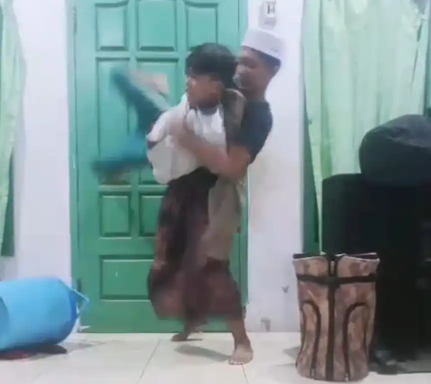 Geger! Guru Ngaji di Probolinggo Lakukan Kekerasan terhadap Murid