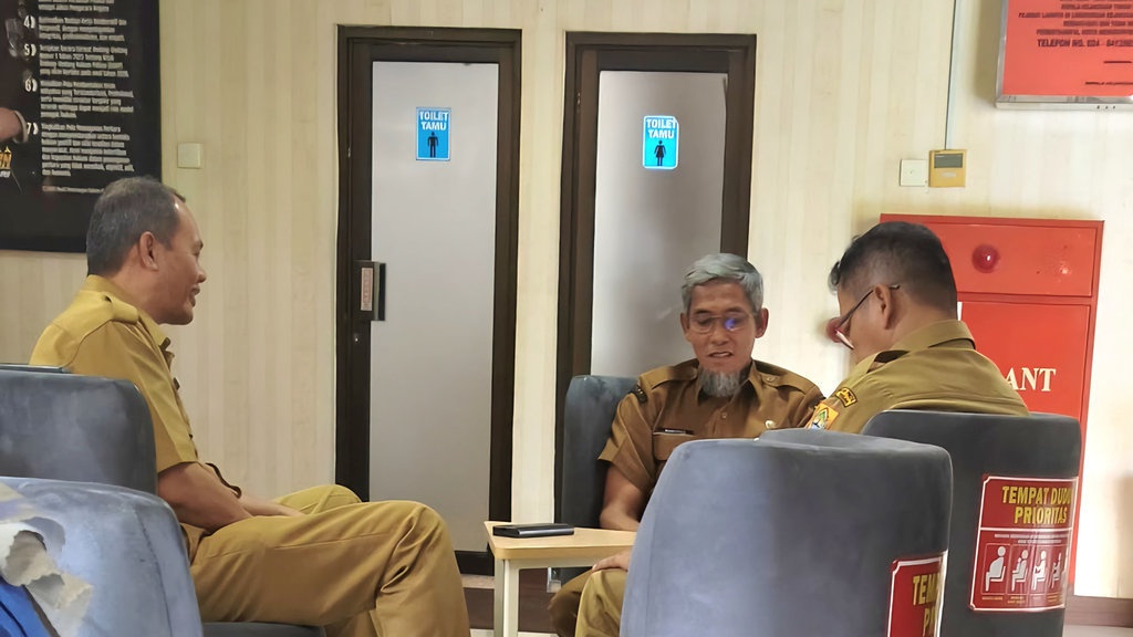 Kejati Jateng Selidiki Pengadaan Smartboard di 13 Daerah, Sekda Diperiksa