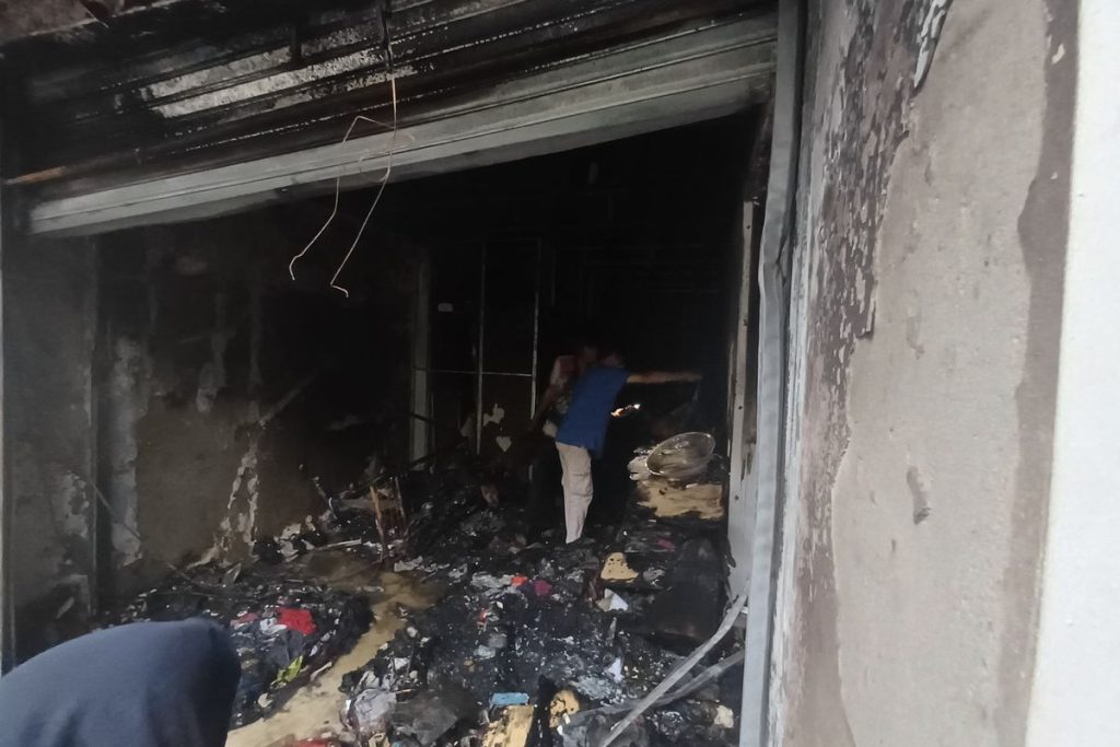 Kebocoran Gas Diduga Picu Kebakaran Laundry di Kelapa Gading, 2 Korban Terluka