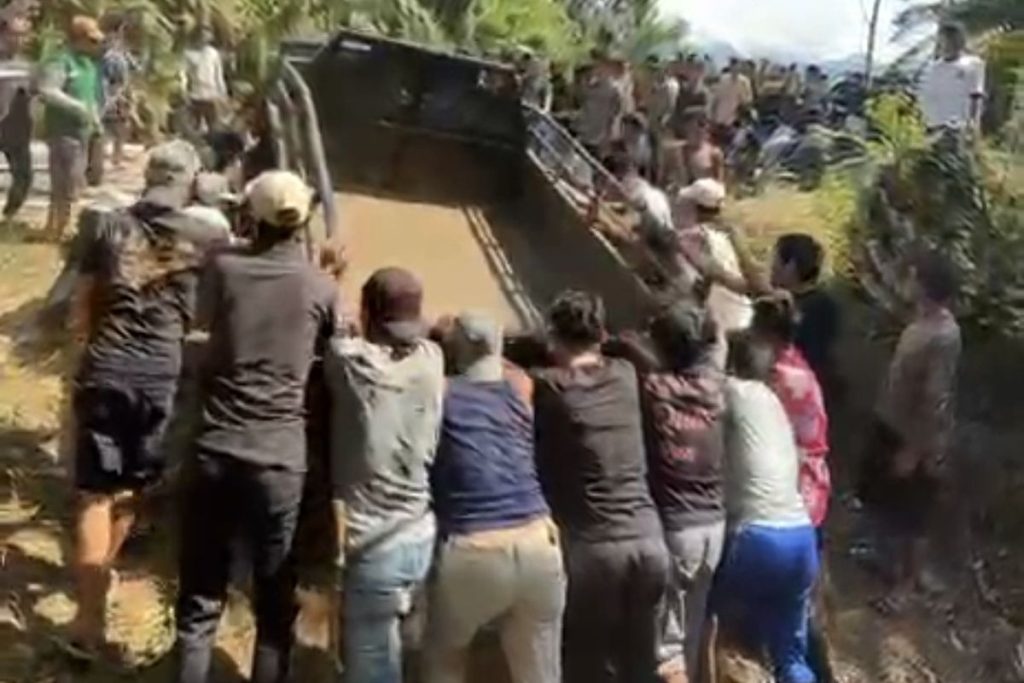 Mobil Rombongan Pengantin Masuk Jurang di Bengkulu Tengah, 2 Tewas