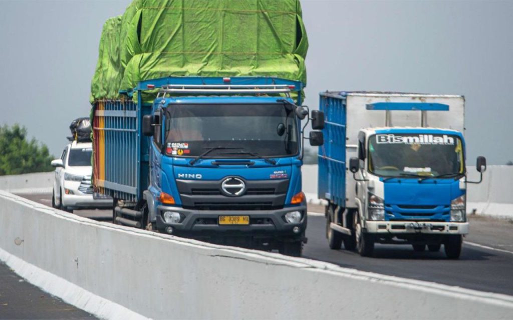 Menhub Ingatkan Truk Sumbu Tiga Dilarang Beroperasi Saat Mudik