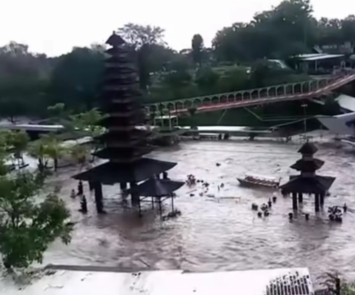 Longsor dan Banjir Terjang Puncak Prigen, Warga Diminta Waspada