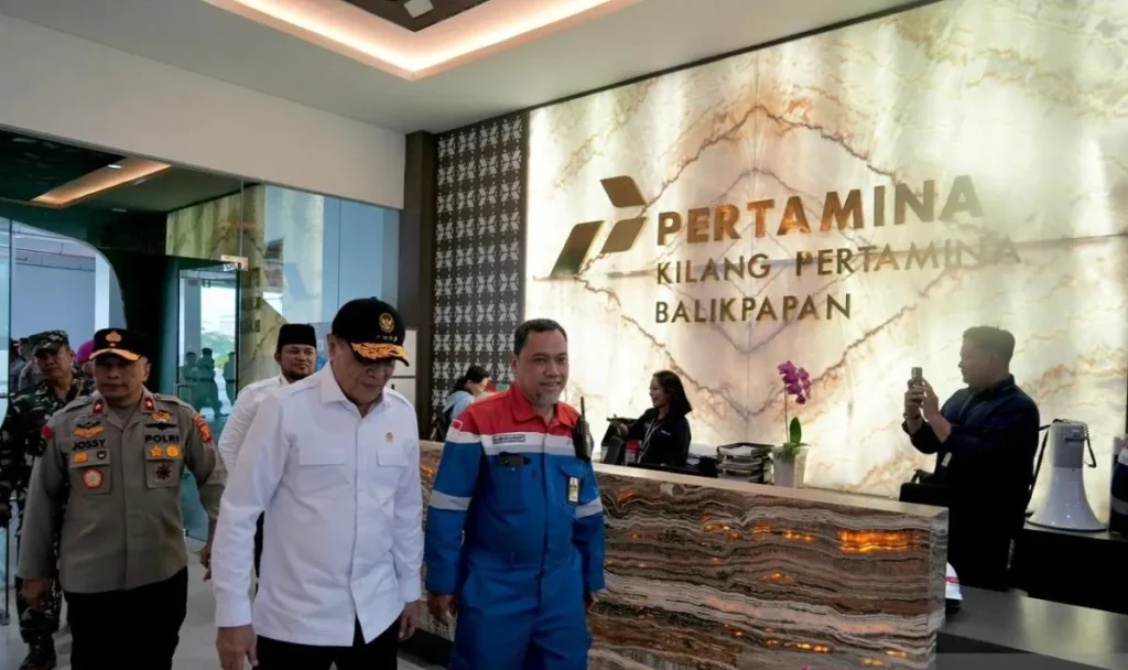 Menko Polkam Tinjau Kilang Balikpapan