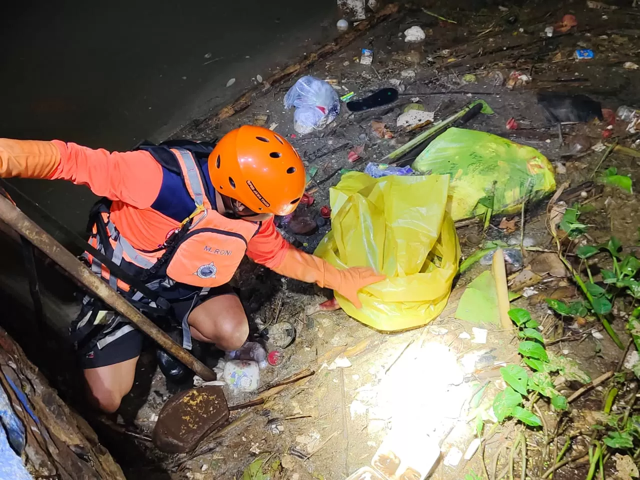 Warga Jombang Digegerkan Penemuan Jasad Bayi di Dam Yani Sumobito