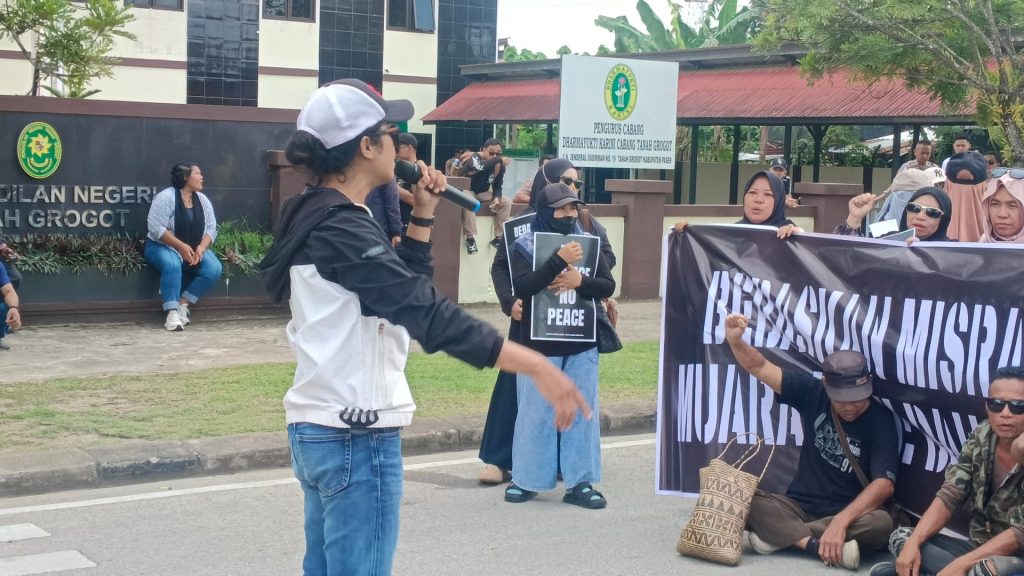 Aksi Solidaritas di Paser, Dugaan Rekayasa Kasus Pembunuhan Disorot