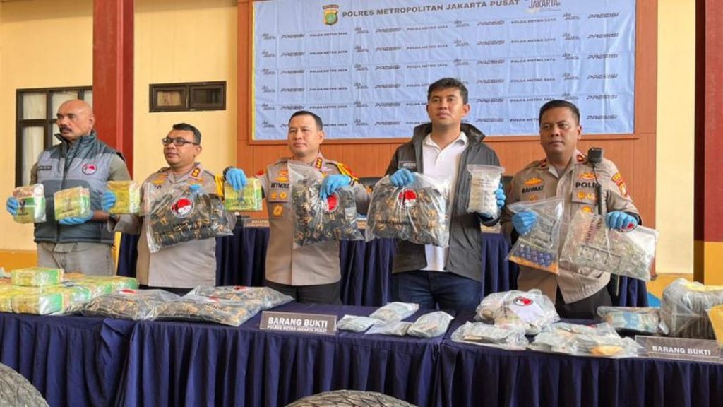 Modus Baru Narkoba Terbongkar, Sabu 26,7 Kg Disembunyikan di Ban Mobil