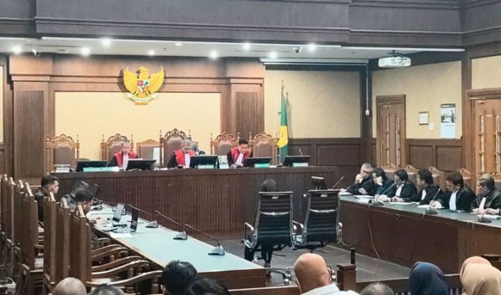 Terbukti Suap dan TPPU, Marcella Santoso Dihukum 14 Tahun Penjara