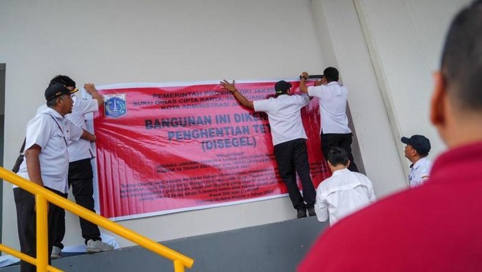 Dua Lapangan Padel di Jakarta Utara Disegel Karena Belum Miliki PBG