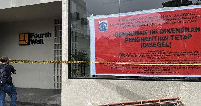Tak Berizin, Lapangan Padel di Cilandak Disegel