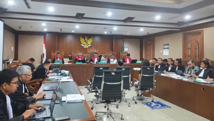 Nadiem Sebut Pengadaan Chromebook Atas Persetujuan Dirjen
