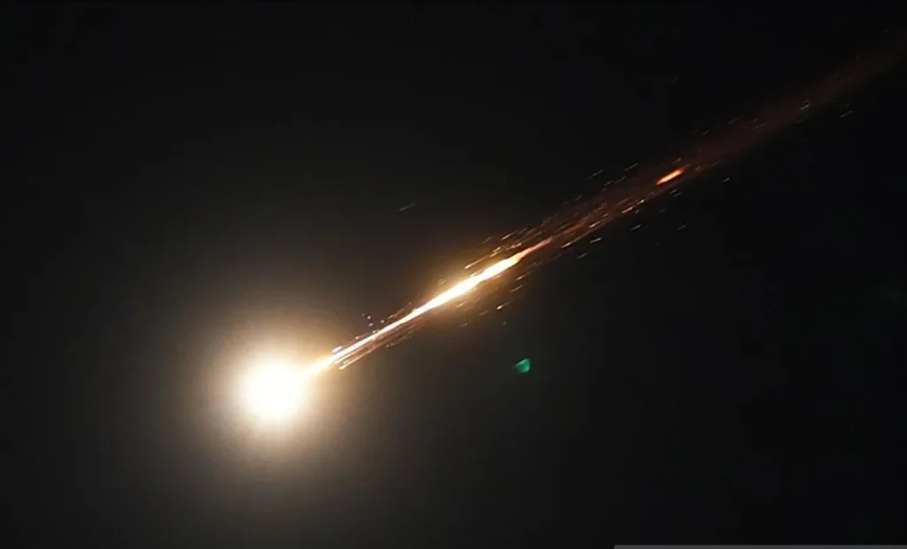 Iran Gempur Kawasan Teluk, Klaim Negosiasi Trump Dipertanyakan