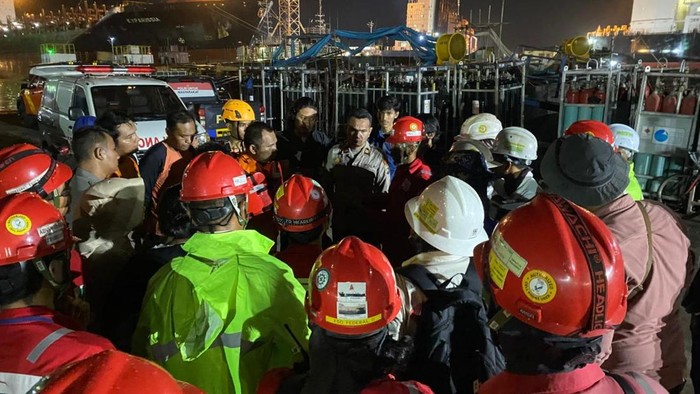 Tugboat Terbalik di Batam, Satu ABK Masih Hilang