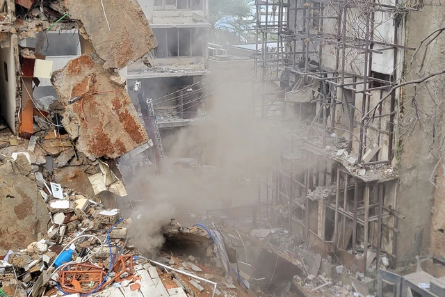 Korban Tewas Serangan Israel di Lebanon Naik Jadi 357 Orang