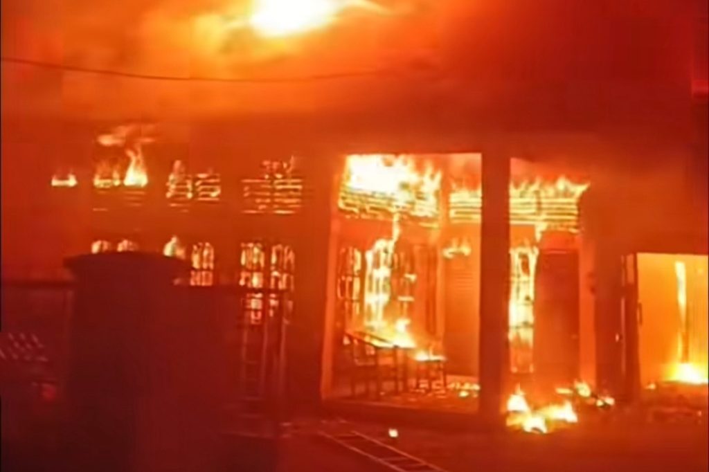 Kebakaran Hebat di Tapos Depok, Rumah Warga Ludes Dilalap Api