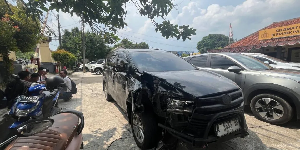 Mobil Diduga Milik Pejabat Pandeglang Tabrak Siswa SD, 1 Orang Tewas