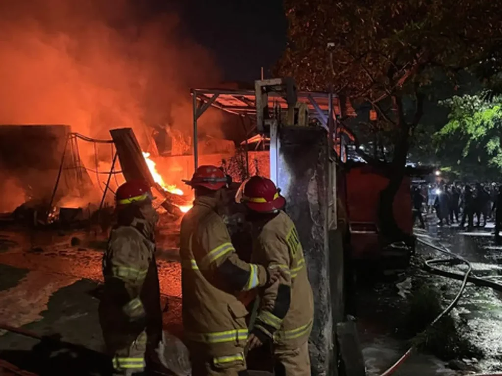 Gudang JNE di Depok Terbakar, Diduga Akibat Korsleting Listrik
