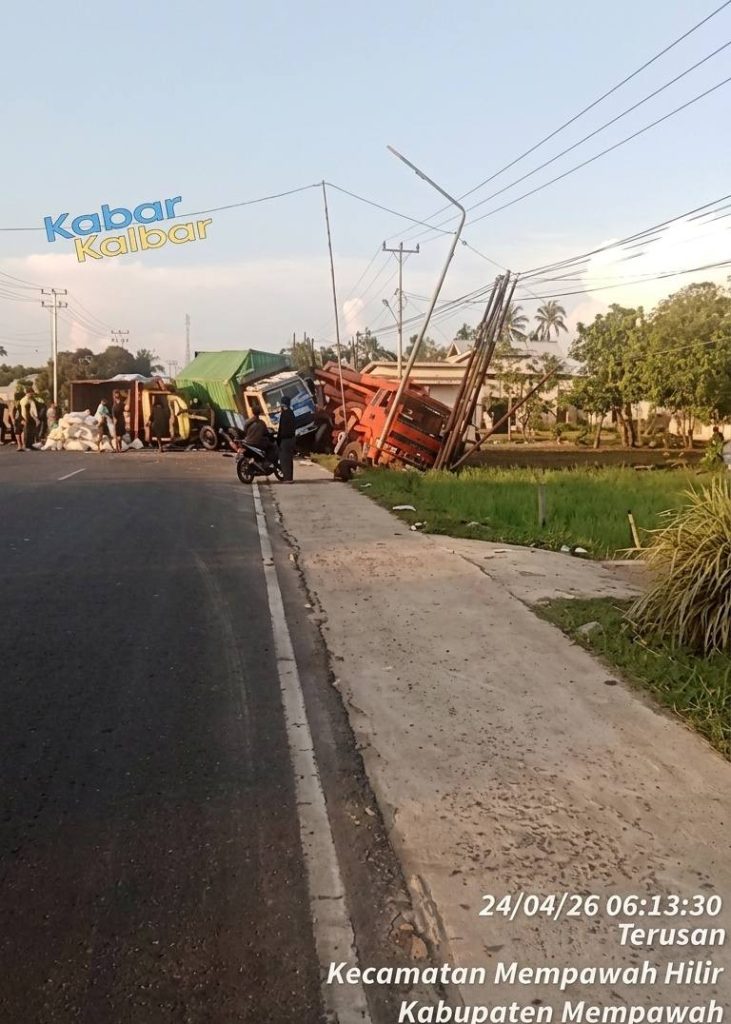 Subuh Mencekam di Mempawah, 4 Kendaraan Terlibat Tabrakan Beruntun
