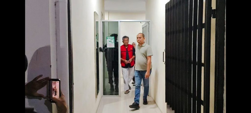 Kejari Cirebon Tahan Tiga Petinggi BPR Terkait Kasus Kredit Menyimpang