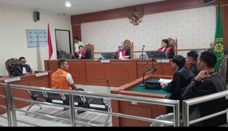 Sidang Perdana Pembunuhan Mahasiswi ULM Digelar, Terdakwa Didakwa Pasal Berlapis