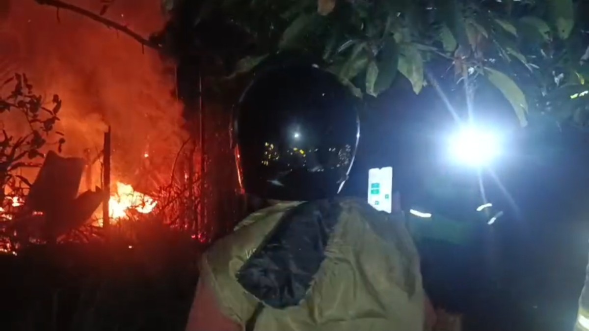 Rumah di Palaran Samarinda Ludes Terbakar, Satu Penghuni Luka Bakar