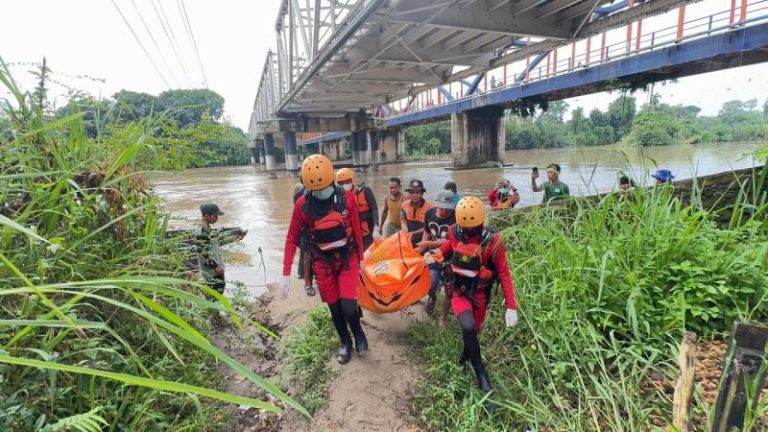Tiga Hari Pencarian, Siswi SMP Ditemukan Meninggal di Sungai Komering