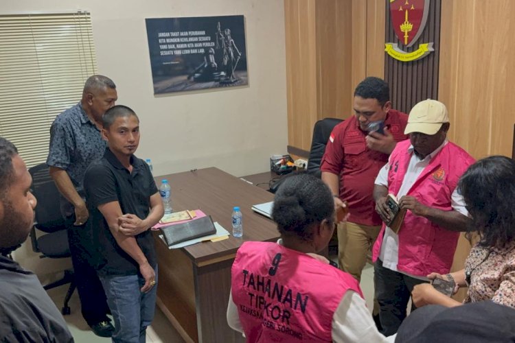 Kejati Papua Barat Tetapkan 3 ASN Sorong Tersangka Korupsi APBD 2023