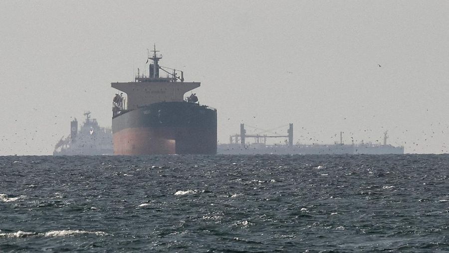 Blokade Trump Mulai Berdampak, Dua Tanker Iran Dipaksa Putar Balik