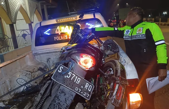 Kecelakaan Maut di Jombang, Pesepeda Tewas usai Ditabrak Sepeda Motor