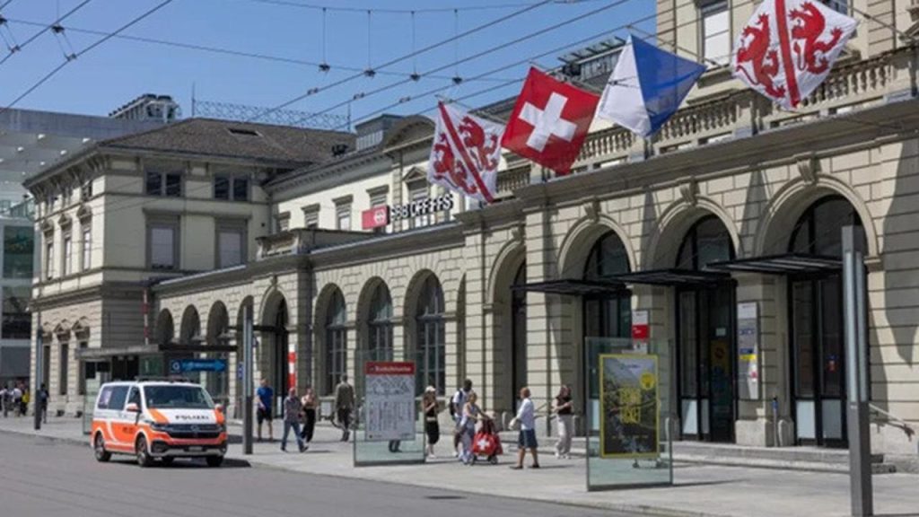 Swiss Geger, Penikaman di Stasiun Kereta Disebut Aksi Teror