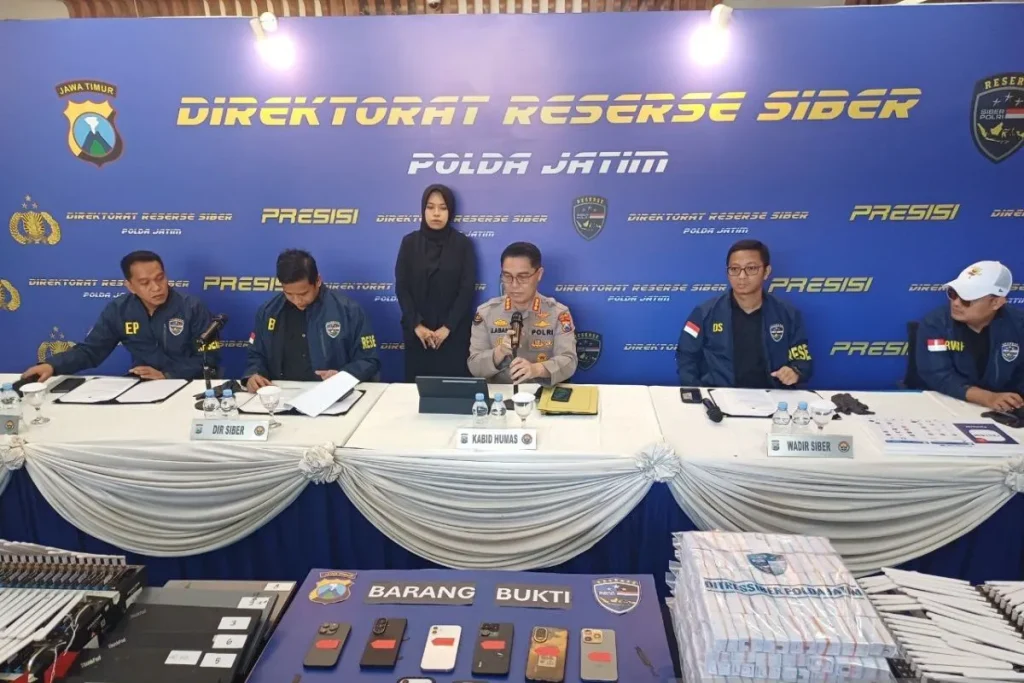 Polda Jatim Bongkar Sindikat SIM Card Ilegal Pakai NIK Curian