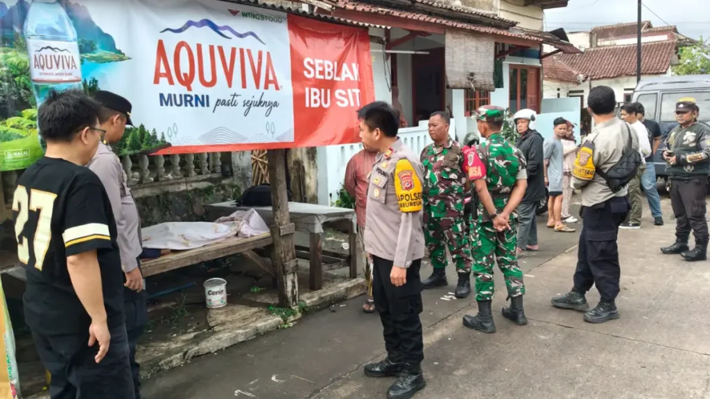 Pria Paruh Baya Ditemukan Tewas di Pinggir Jalan Sukabumi