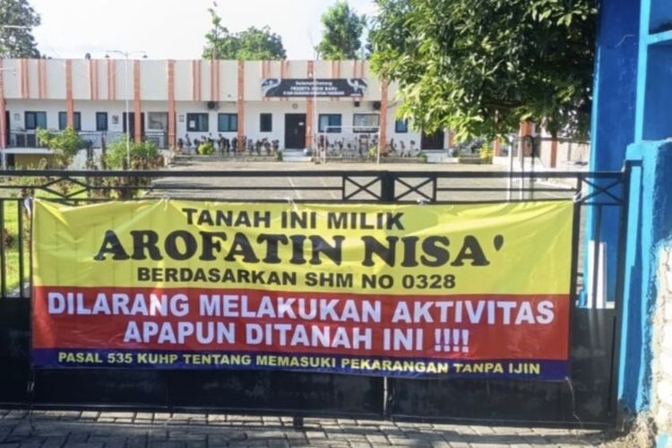 Polemik Lahan Sekolah, Siswa SMK Kesehatan Nusantara Telantar