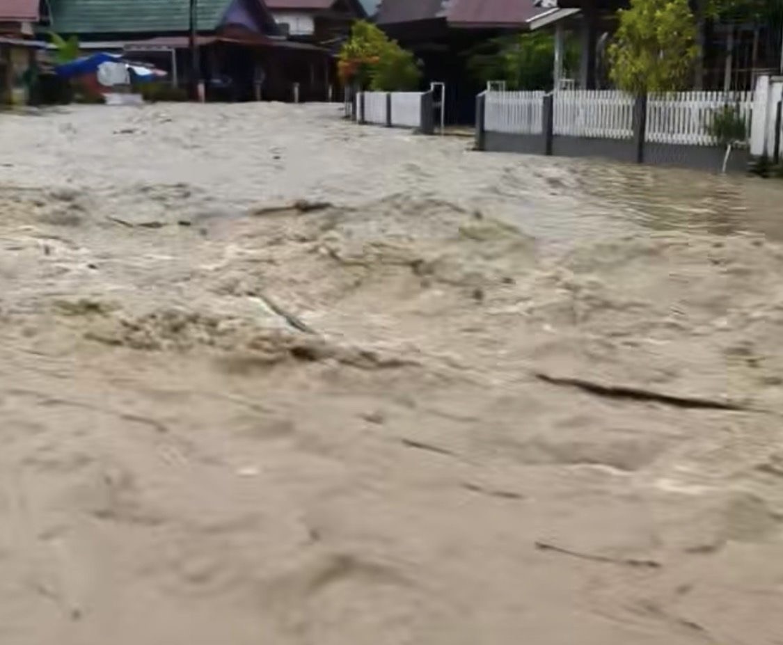 Banjir Lebong Rendam 100 Rumah, Jalur Talang Leak Lumpuh
