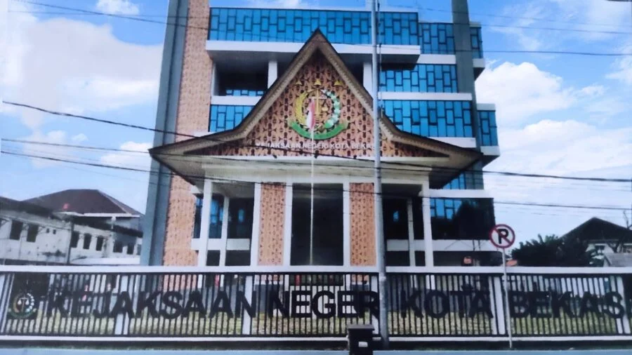 Kejari Bekasi Periksa 14 Saksi Kasus Pungli Izin MCK Pasar Bantargebang