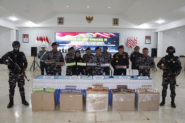 TNI AL dan Bea Cukai Gagalkan Penyelundupan 3,9 Juta Rokok Ilegal di Makassar