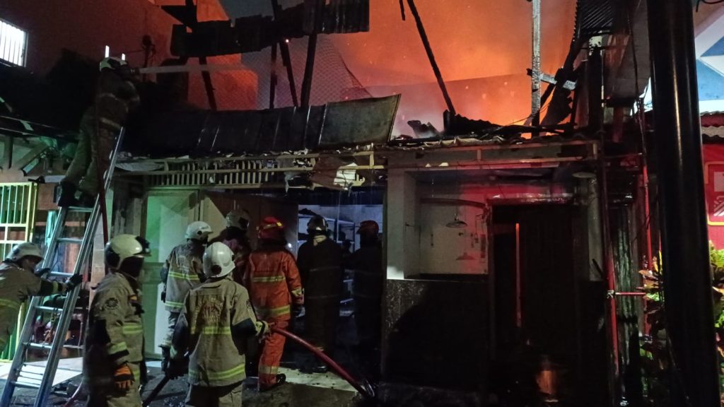 Rumah di Sawahan Surabaya Ludes Terbakar, Diduga Dipicu Obat Nyamuk Bakar