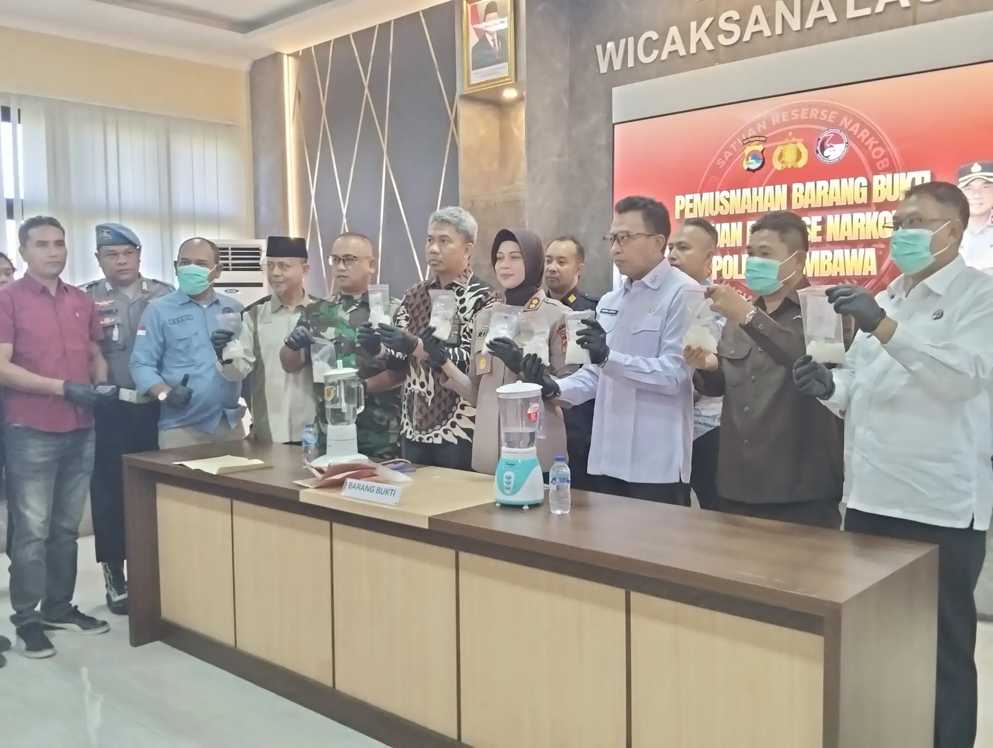 Polres Sumbawa Musnahkan 845 Gram Sabu, Pelajar Ikut Terseret Kasus