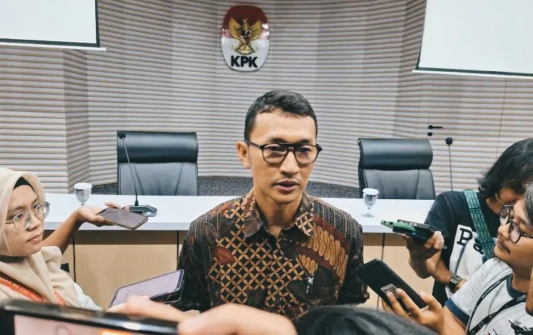 KPK Telaah Laporan Dugaan Korupsi APBD Unsultra yang Seret Nama Nur Alam
