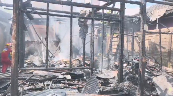 Tiga Rumah di Balikpapan Ludes Terbakar, Satu Korban Meninggal