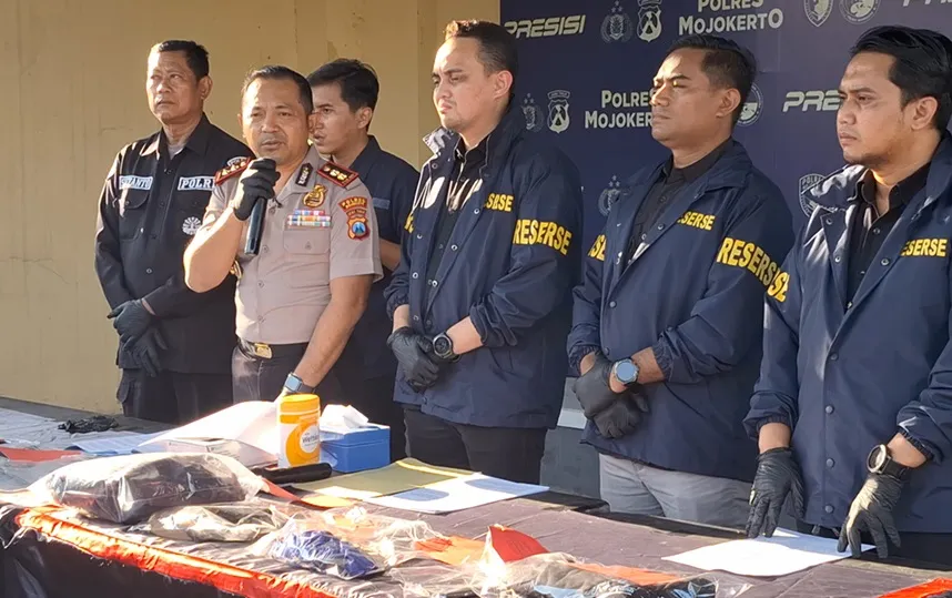 Polisi Ungkap Motif Pembunuhan Sadis di Mojokerto, Dipicu Cemburu dan Ekonomi
