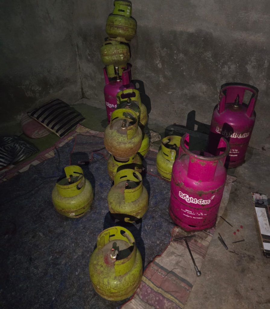 Polisi Bongkar Sindikat Oplos Gas Elpiji Subsidi di Jombang