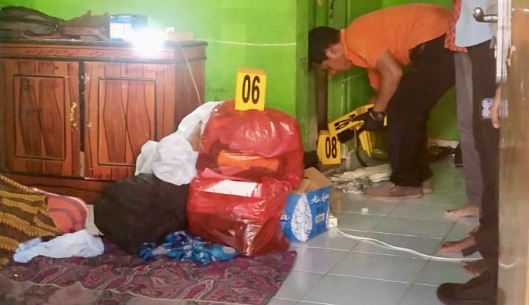 Pria Ditemukan Meninggal di Kamar Kos Kota Bima, Polisi Lakukan Olah TKP