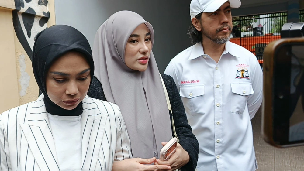 Clara Shinta Datangi Komnas Perempuan di Tengah Polemik Rumah Tangga