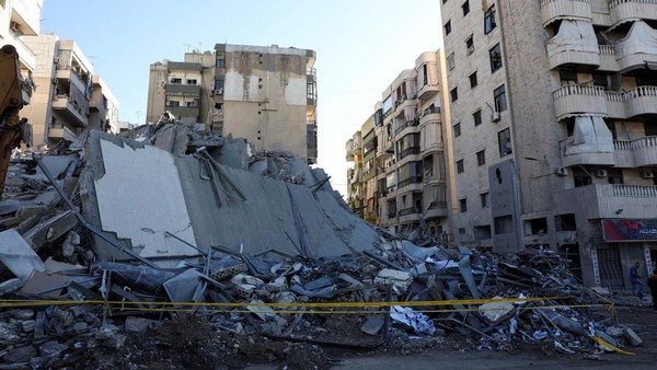 Korban Tewas Serangan Israel di Lebanon Tembus 2.702 Orang