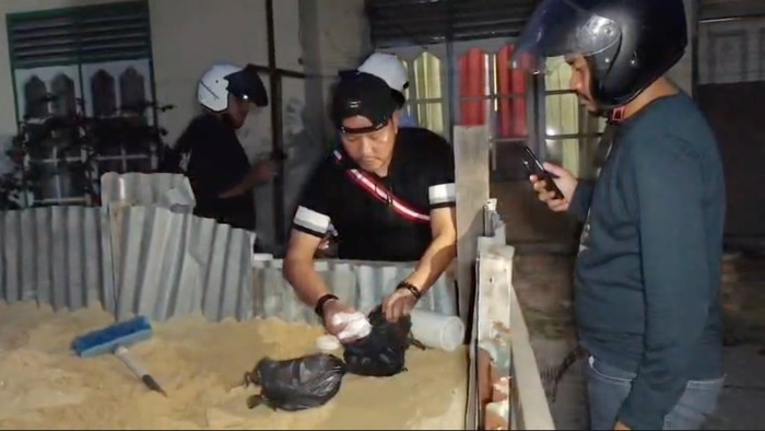 Polisi Bongkar Narkoba Tertanam di Kampung Dalam Pekanbaru