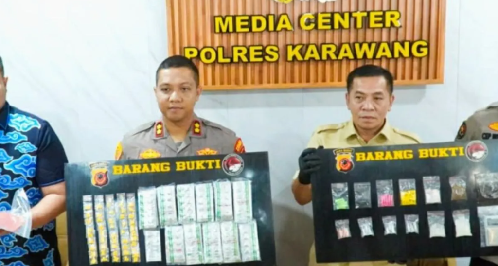 Polres Karawang Bongkar Modus Kurir Sabu Demi Konsumsi Gratis