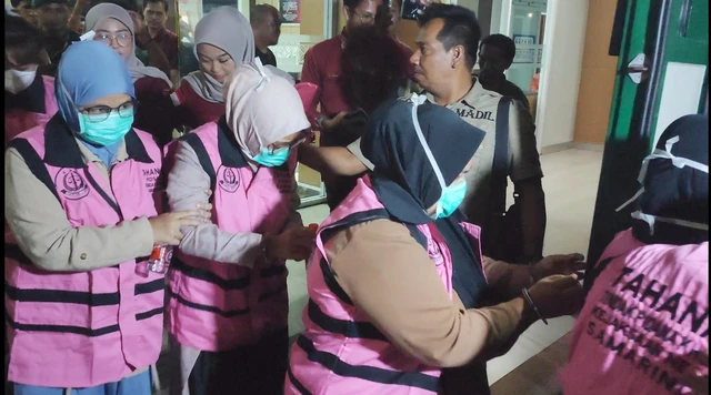Kejari Samarinda Tahan 8 Tersangka Korupsi KUR BRI, Kerugian Negara Rp1,4 Miliar