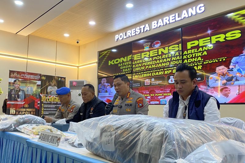 Libur Iduladha Dimanfaatkan Bandar, Polisi Tangkap 12 Tersangka Narkoba di Batam