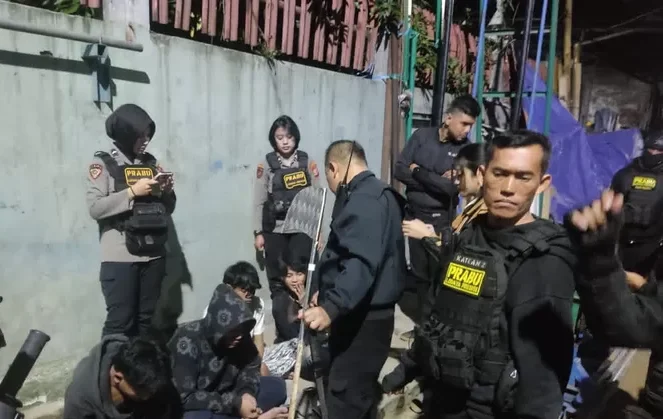 Polisi Gagalkan Dugaan Tawuran di Babakan Ciparay, 4 Remaja Diamankan